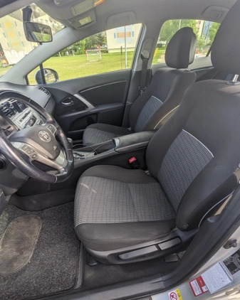 Toyota Avensis cena 44900 przebieg: 230000, rok produkcji 2013 z Szubin małe 106